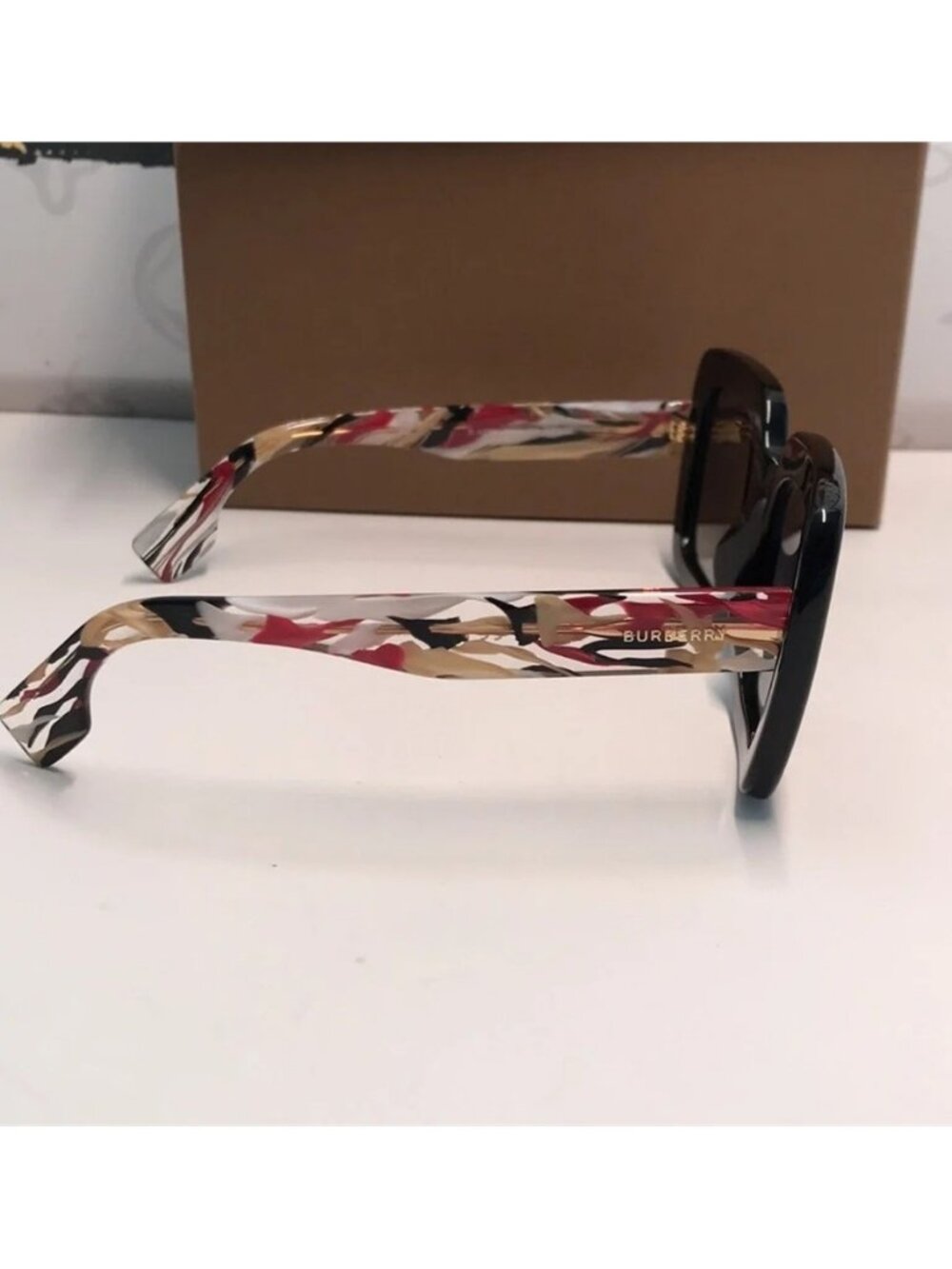 NEW AUTHENTIC Black Square Sunglasses BE4284 3809 - Picture 5 of 10